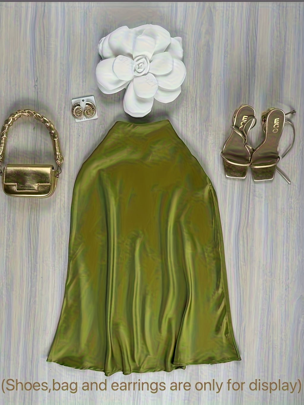 [Stylish And Elegant Design] Three-Dimensional Flower Tube Top + Commuter Satin Umbrella Skirt Midi Skirt Set | Versatile