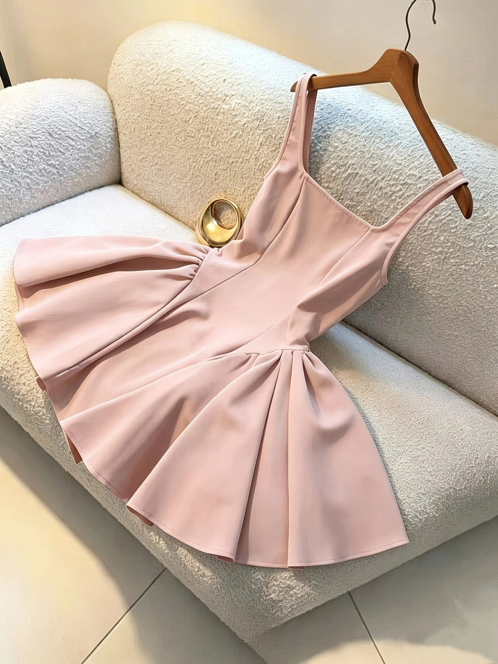 Fashionable Women's New Spring, Summer, and Autumn Style Tank Top Camisole Dress with Back Zipper Design, Comfortable and Simple, Elegant with a Full Skirt Hem, Stylish Hot Outfit